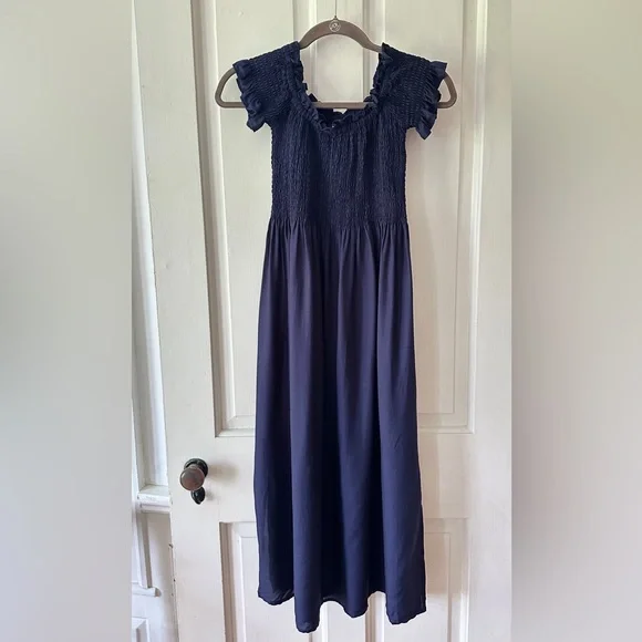 Bardot | Dresses | Bardot Navy Smocked Offshoulder Midi Dress | Poshmark